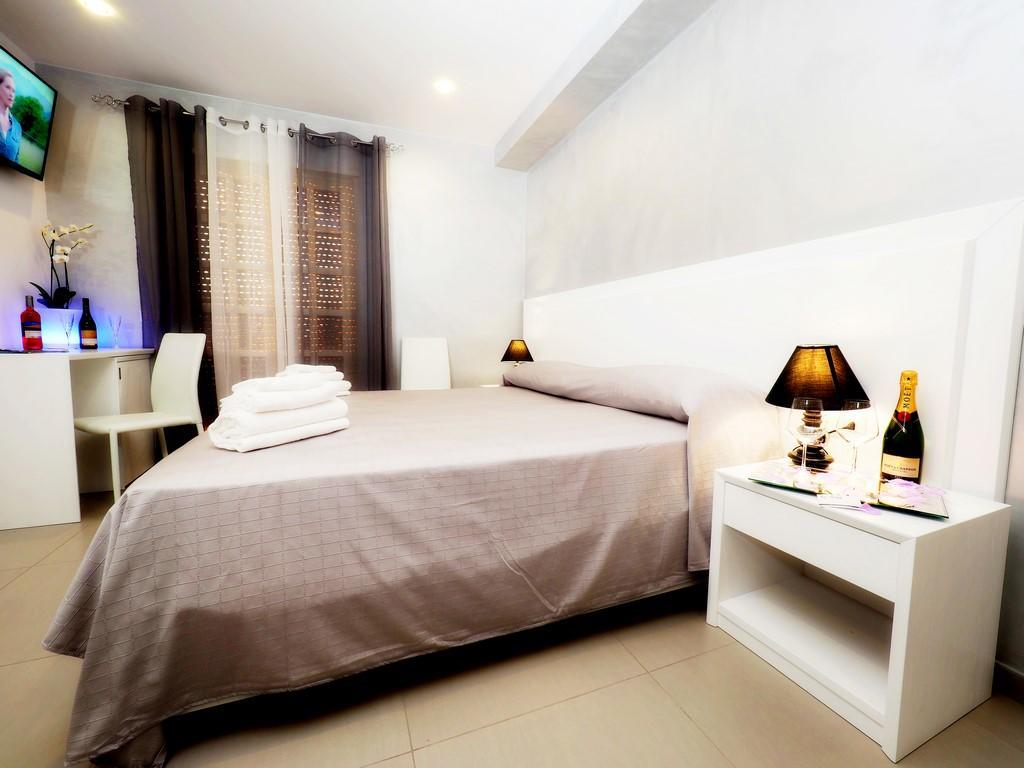 Residenza La Torre Bed & Breakfast Tropea Bagian luar foto